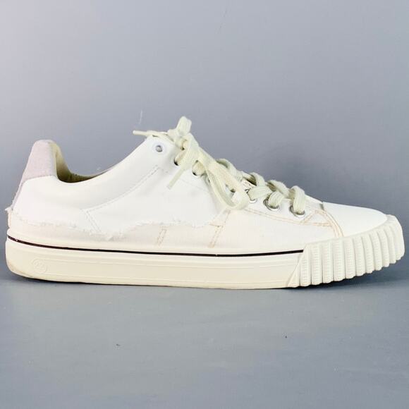 Size 5 White Leather Canvas Distressed Low Top Sneakers - Picture 2 of 8